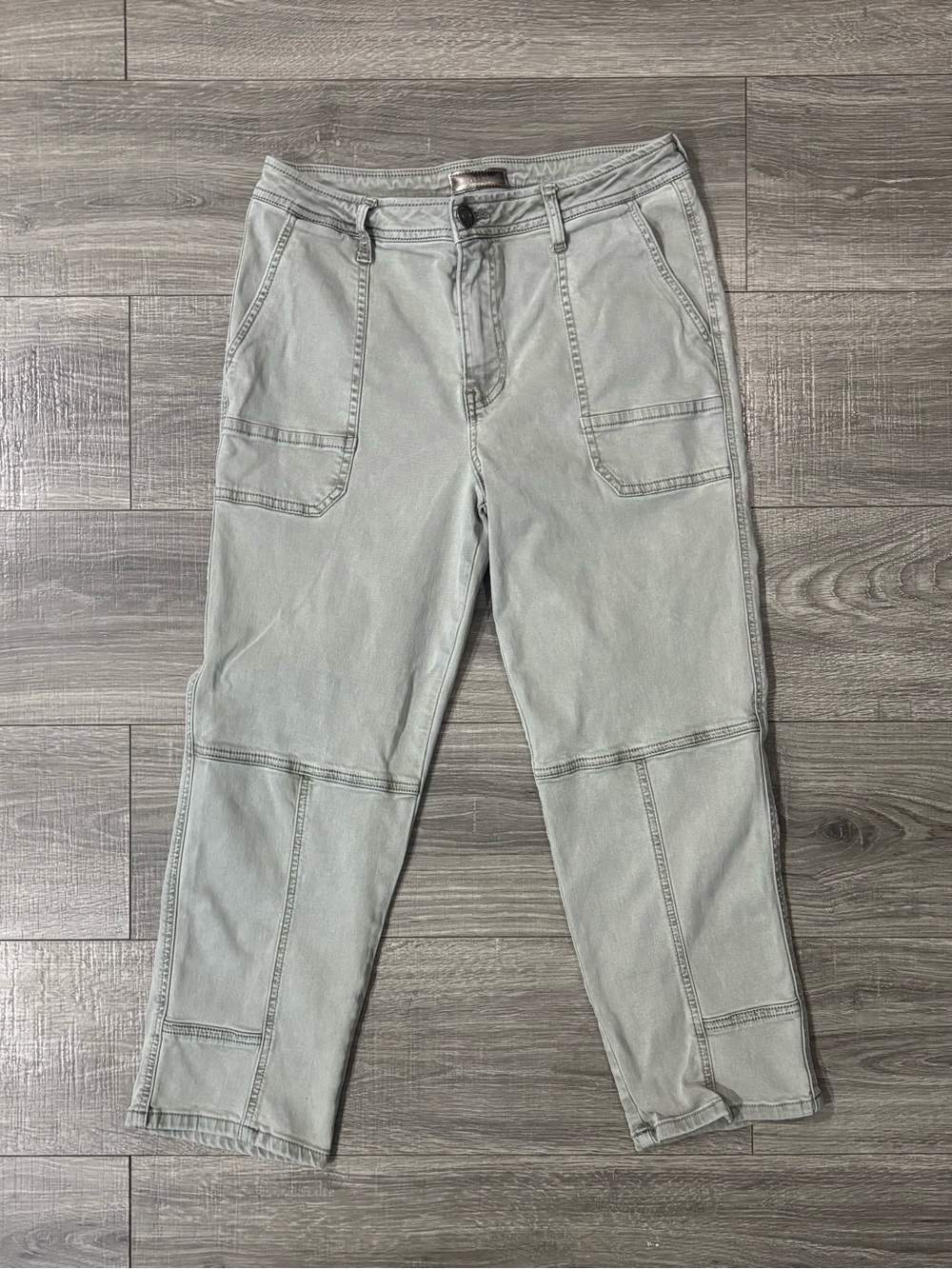 Kut from the Kloth Light Sage Cropped Utility Pants